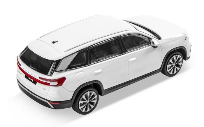 Model Kodiaq II 1:43 - bílá Moon ŠKODA