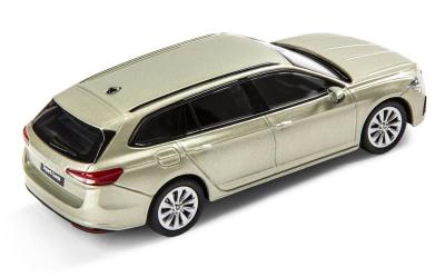 Model Superb IV Combi 1:43 žlutá Ice Tea