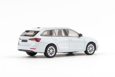Škoda Octavia IV Combi (2020) 1:43 - Bílá Moon Metalíza