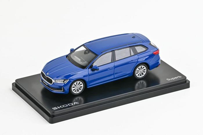 Škoda Superb IV Combi (2023) 1:43 - Modrá Energy