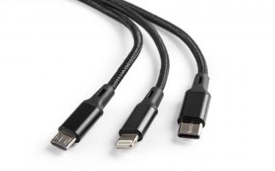 Dobíjecí kabel USB 4 v 1