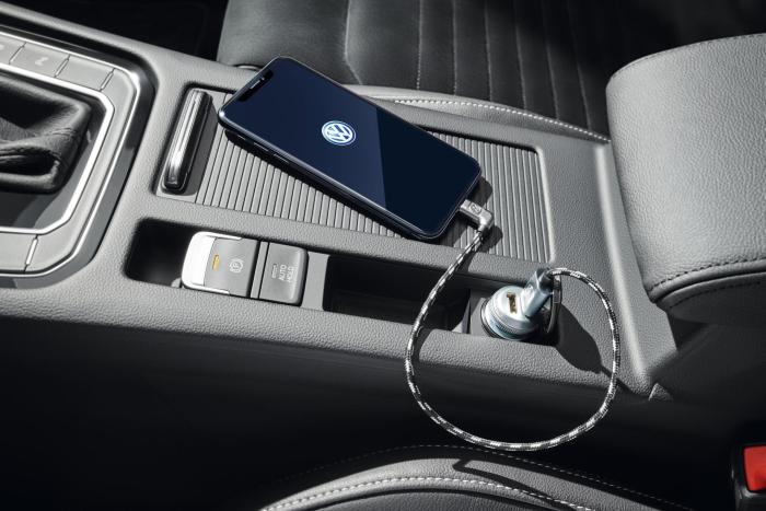 Dvojitý USB nabíjecí adaptér 2x2,4A Volkswagen