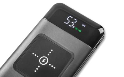 Externí baterie 10 000 mAh s bezdrátovým nabíjením ŠKODA