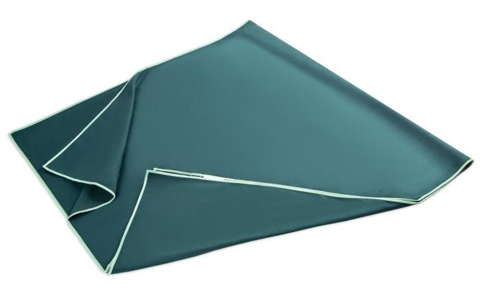 Funkční ručník emerald ŠKODA