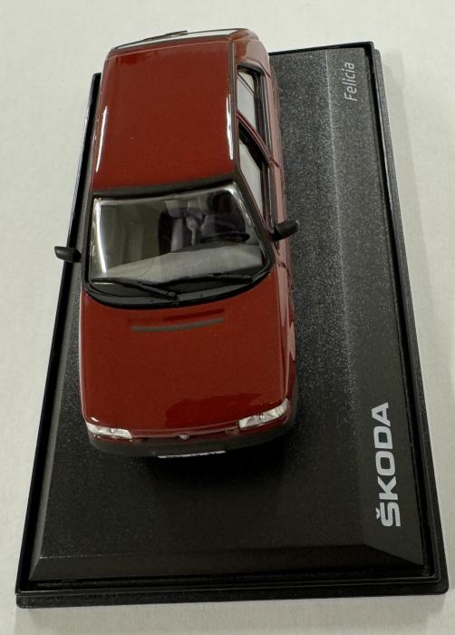Model Felicia (1994) 1:43 - ČERVENÁ
