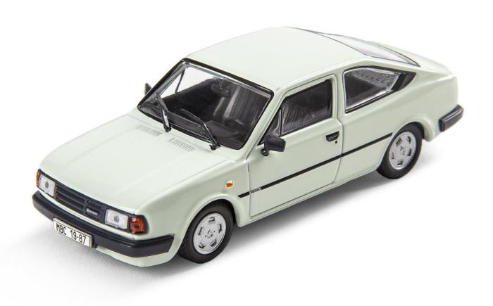 Model Rapid 136L 1987 1:43 - bílá ŠKODA
