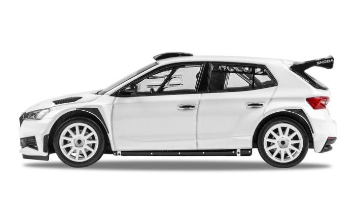 Model Škoda Fabia IV RS Rally2 1:43 - Bílá