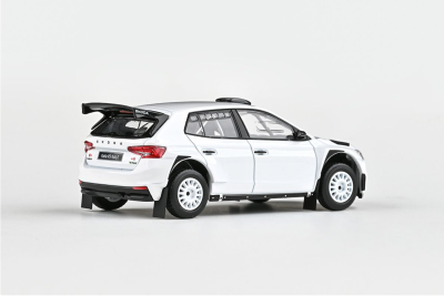 Model Škoda Fabia IV RS Rally2 (2022) 1:43 - Bílá