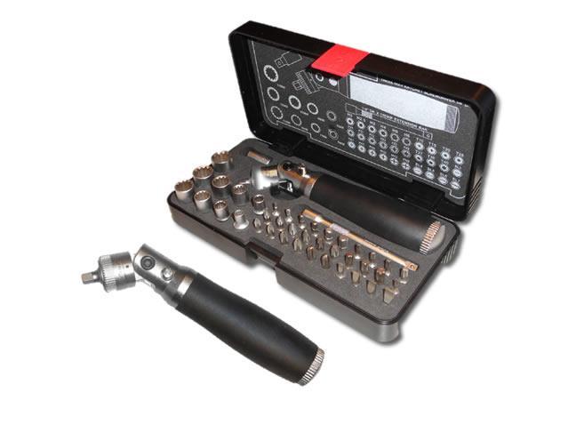 Sada 3v1 – kufřík s nářadím SEAT