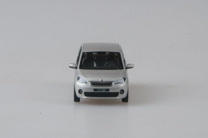 Škoda Citigo 3dveřové (2011) 1:43 - Stříbrná Leaf Metalíza