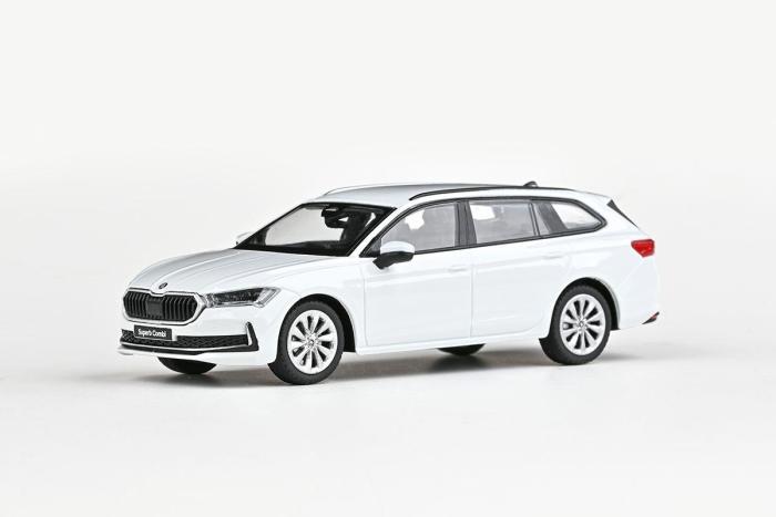 Škoda Superb IV Combi (2023) 1:43 - Bílá Purity