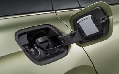 Náhled Trapézová škrabka na led - šedá ŠKODA